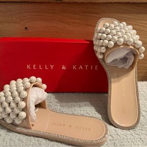 Kelly & Katie Pearl Embellished Women's Slides - Blush